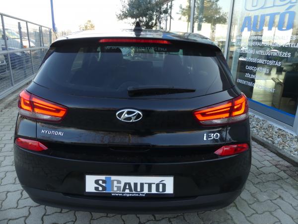 HYUNDAI I30 1.4 T-GDi Premium First Edition DCT Pan.Te.Kamera.D.Klima.Űl.Fű.Led.Bőr.Navi.Sport