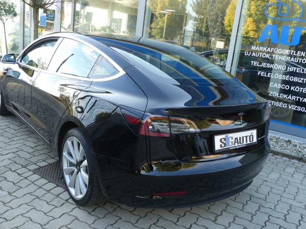 TESLA MODEL 3 Long Range AWD (Automata) Autopilot.Pan.te.Kamera.Led.19Alu.Navi.D.Klima..Bőr.PDC