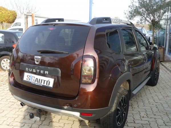 DACIA DUSTER 1.6 Black Shadow Kamera.V.Horog.Navi.Klima.Sport.PDC.Űl.Fű