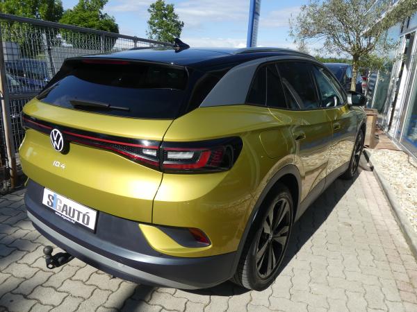 VOLKSWAGEN ID.4 77kWh Pro Perfomance 1.st.Kamera.Led.Navi.D.Klima.Űl.Fű.20.Alu.Sport.Tempomat.Bőr.PDC